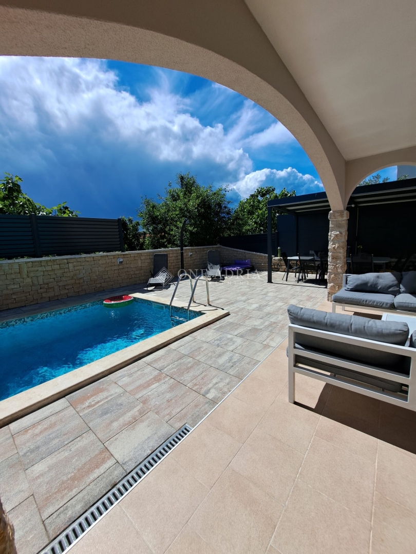 Casa In vendita - PRIMORSKO-GORANSKA KRK