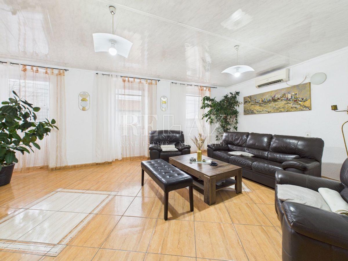 House For sale - PRIMORSKO-GORANSKA KASTAV