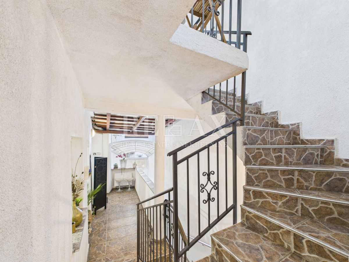 House For sale - PRIMORSKO-GORANSKA KASTAV