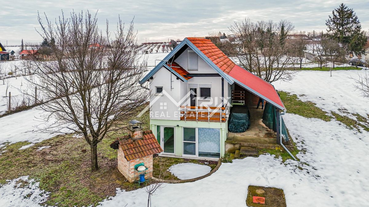 Haus Zu verkaufen - OSJEČKO-BARANJSKA ERDUT