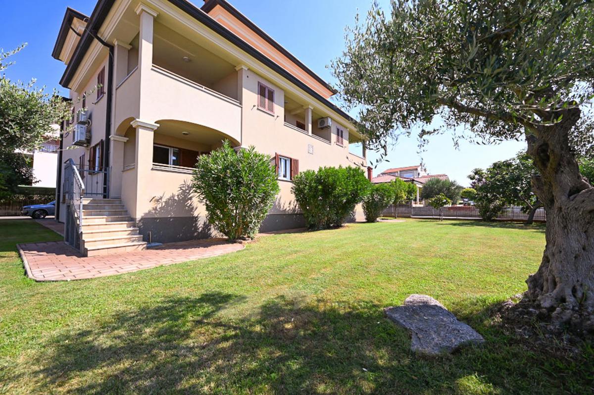 Flat For sale - Istarska Novigrad - foto 1/16