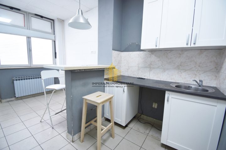 Business premises for sale 17 m² – Zagreb