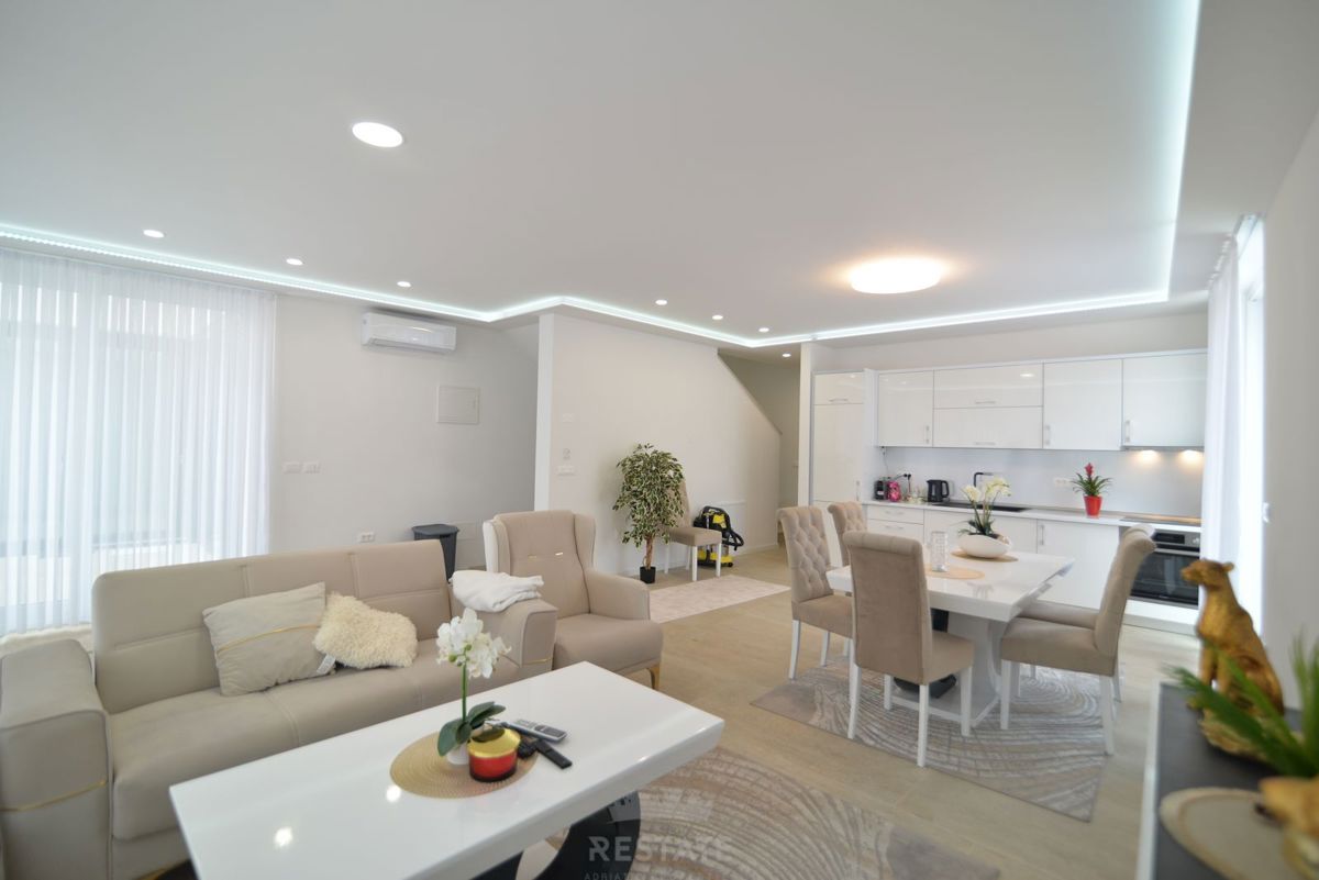House For sale - ISTARSKA POREČ