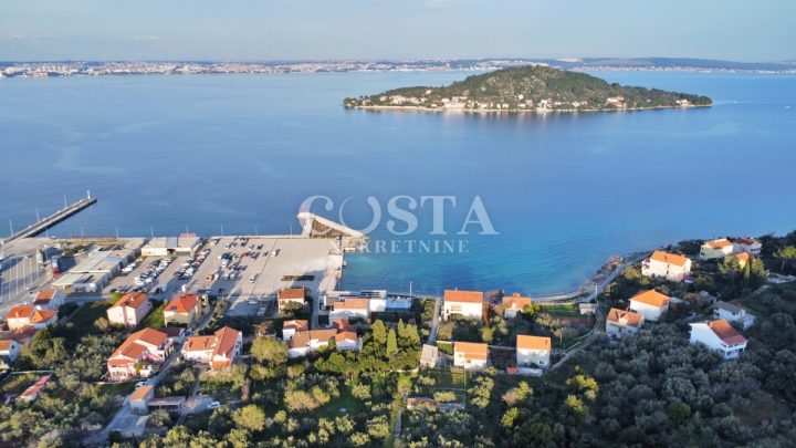 Pozemok na predaj 961 m² – Ugljan