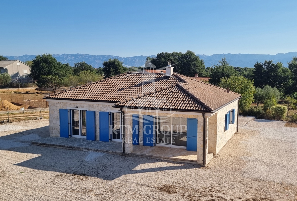 House For sale NIN