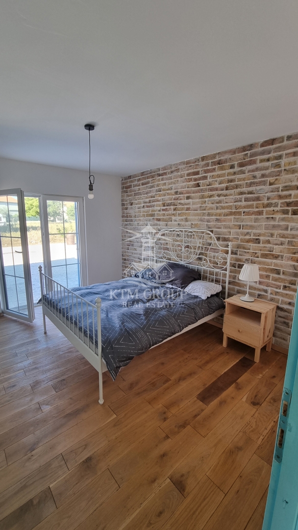 House For sale - ZADARSKA NIN