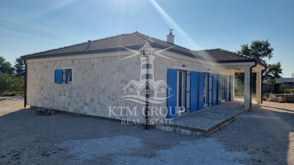House For sale - ZADARSKA NIN