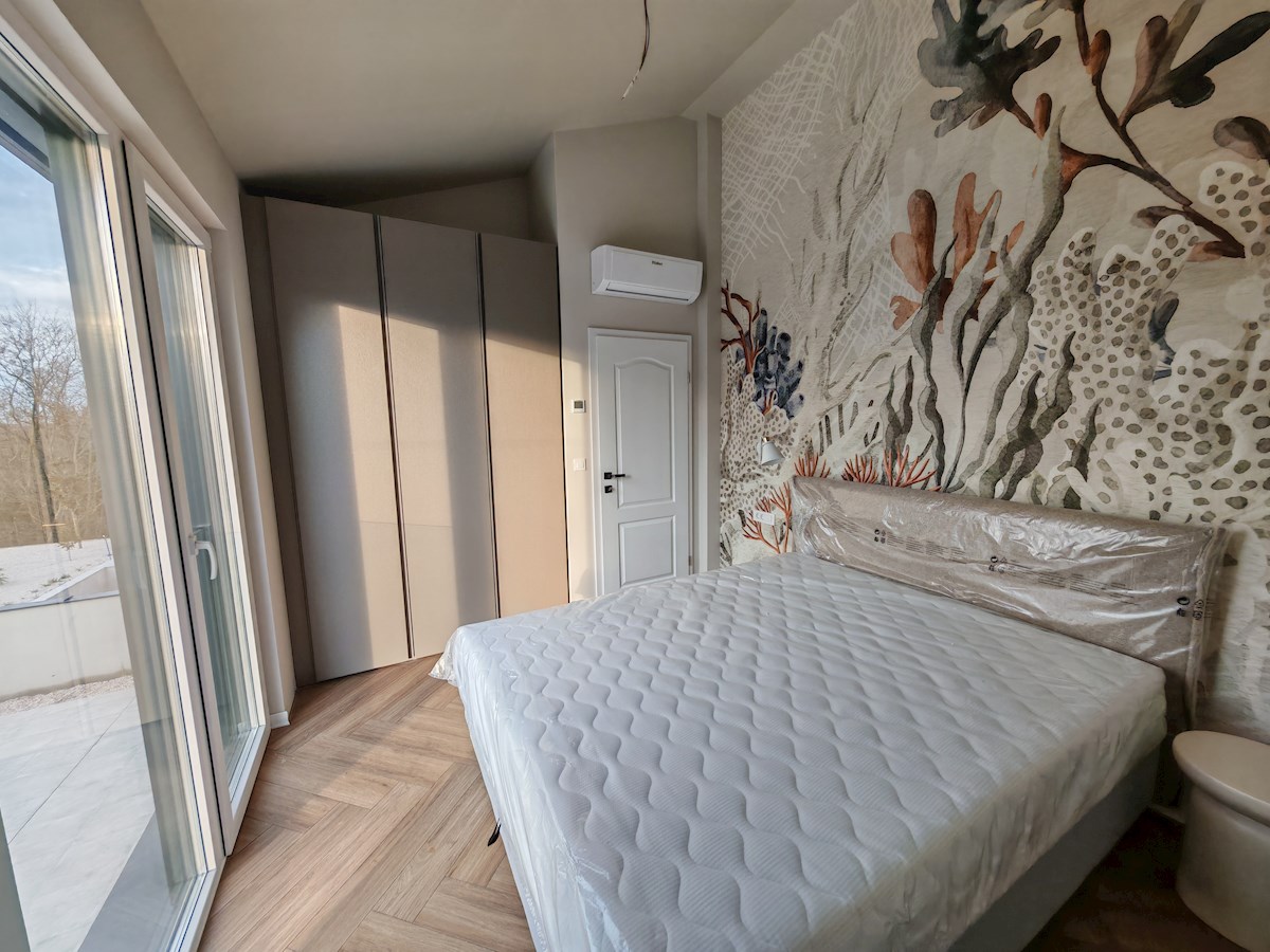 House For sale - ISTARSKA NOVIGRAD