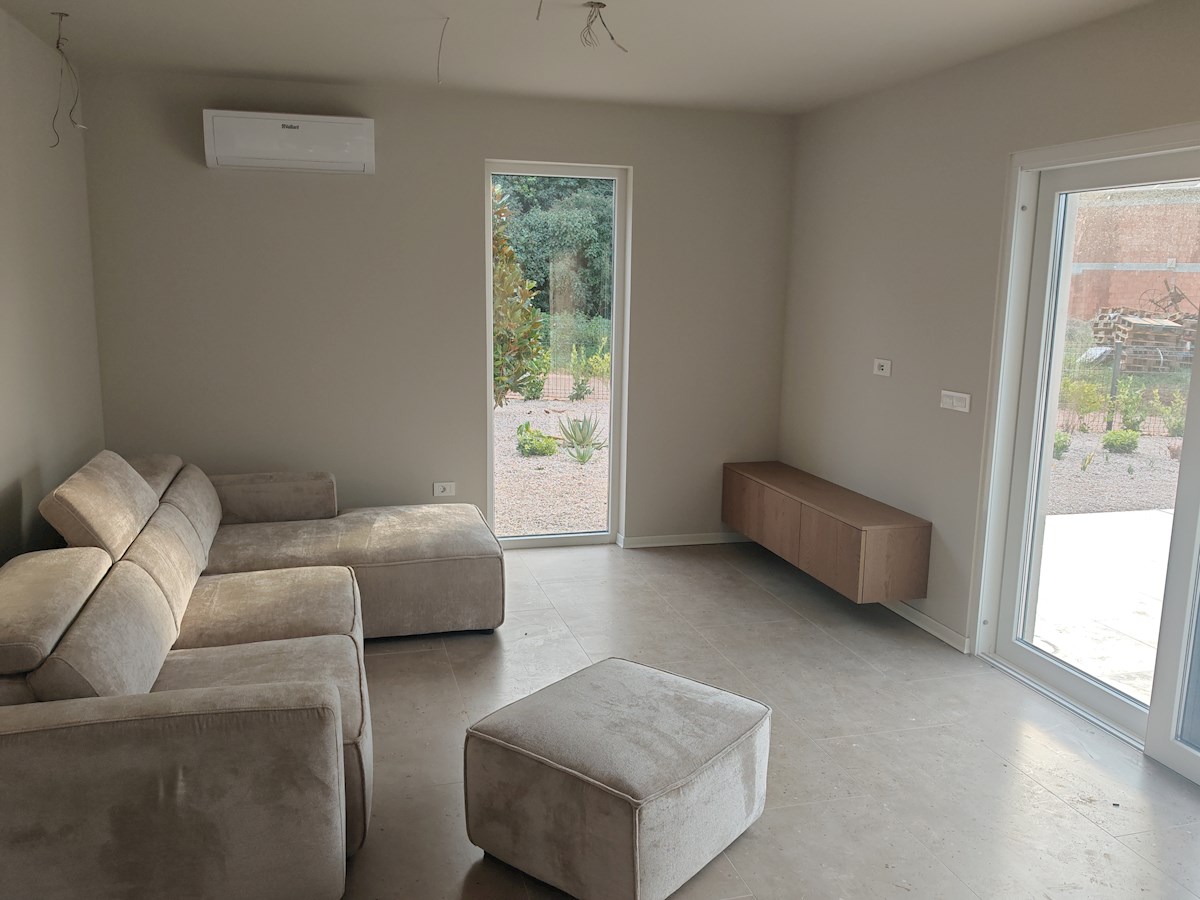 House For sale - ISTARSKA NOVIGRAD