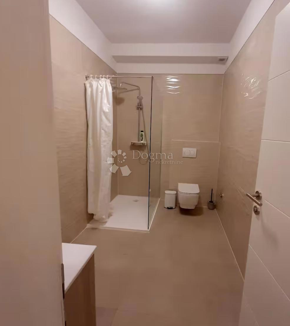 Appartement À louer - ISTARSKA ROVINJ