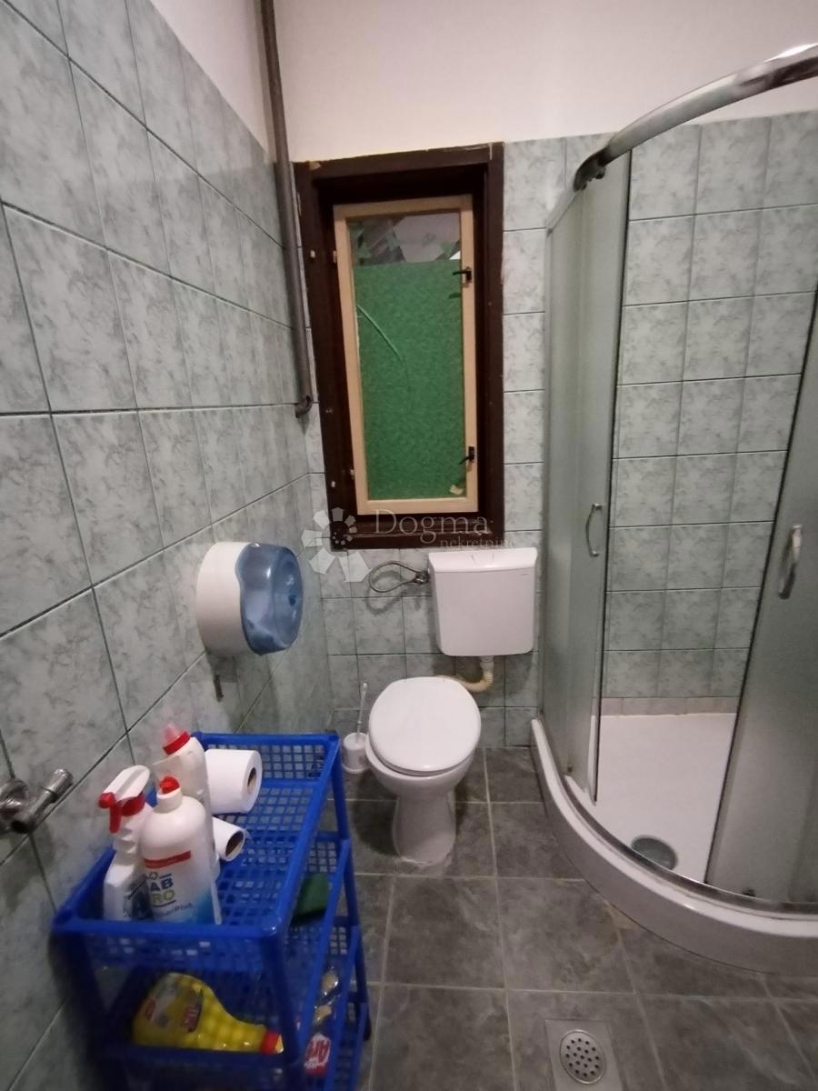Maison À vendre - ZAGREBAČKA DUBRAVA