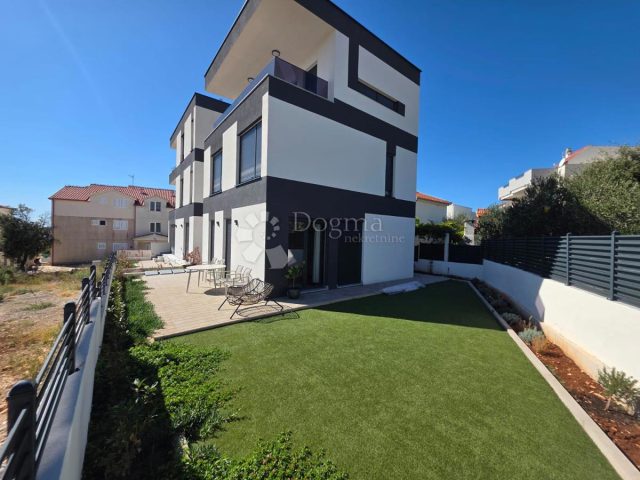 Apartma na predaj 54 m² – Rogoznica