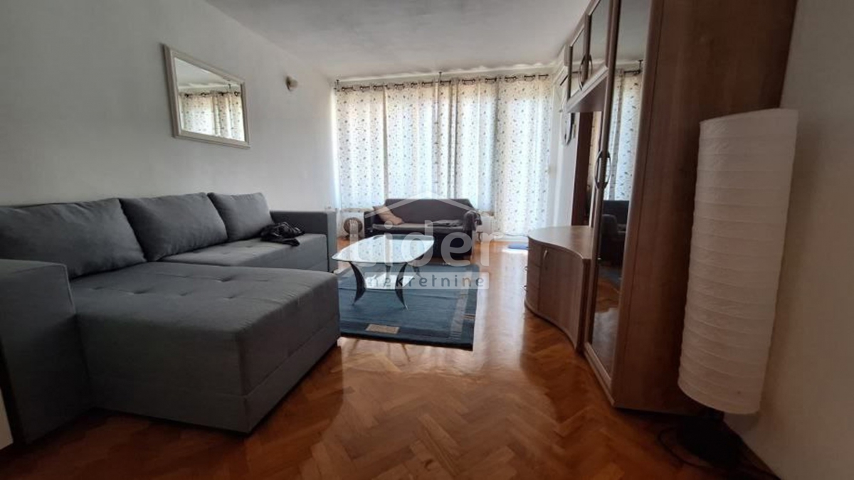 Mieszkanie Do wynajęcia - Primorsko-goranska Rijeka - foto 1/13
