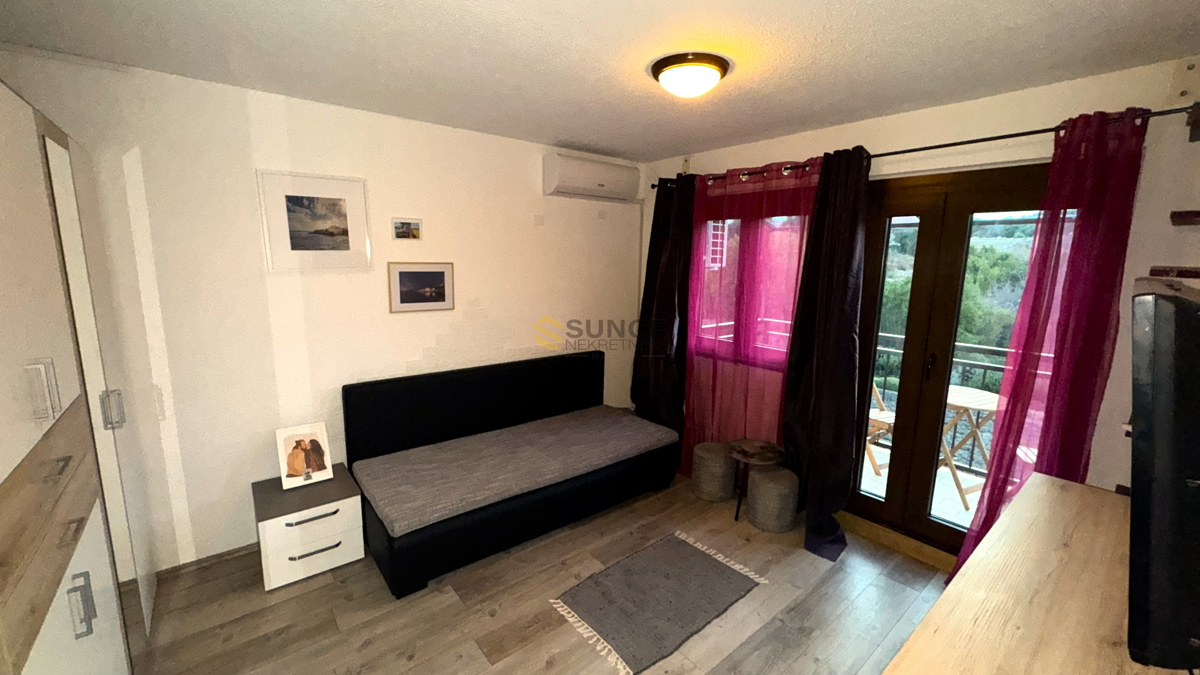 Apartment Zu verkaufen - Primorsko-goranska Krk - foto 1/8