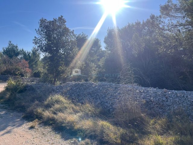 Parcela na predaj 783 m² – Šibenik