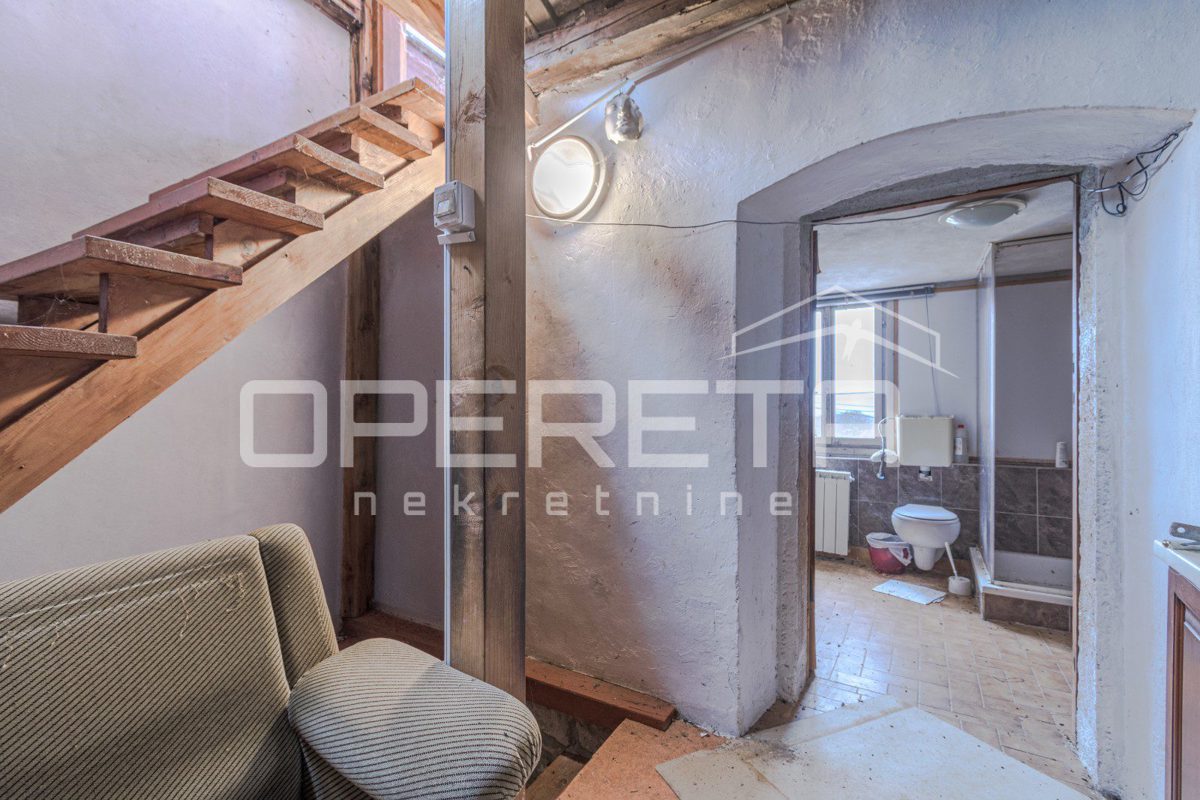 House For sale - ISTARSKA VIŠNJAN