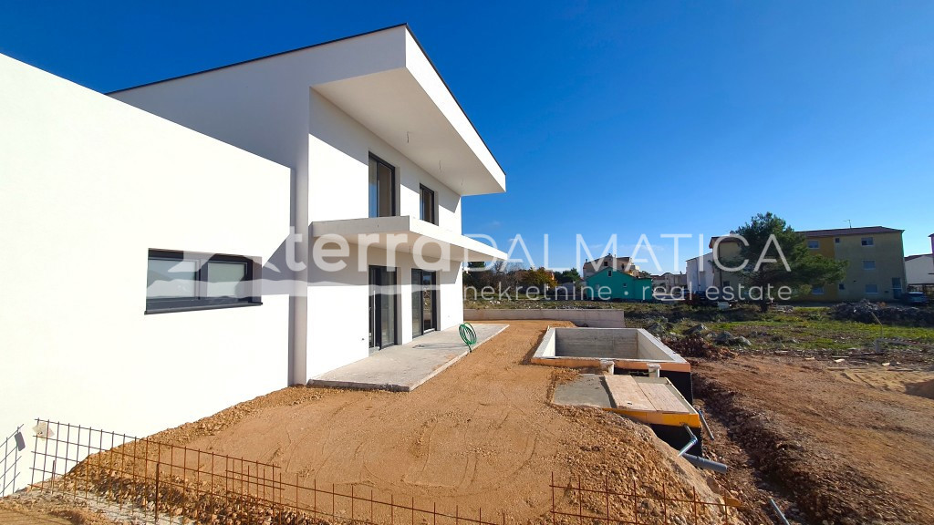 House For sale - ŠIBENSKO-KNINSKA VODICE