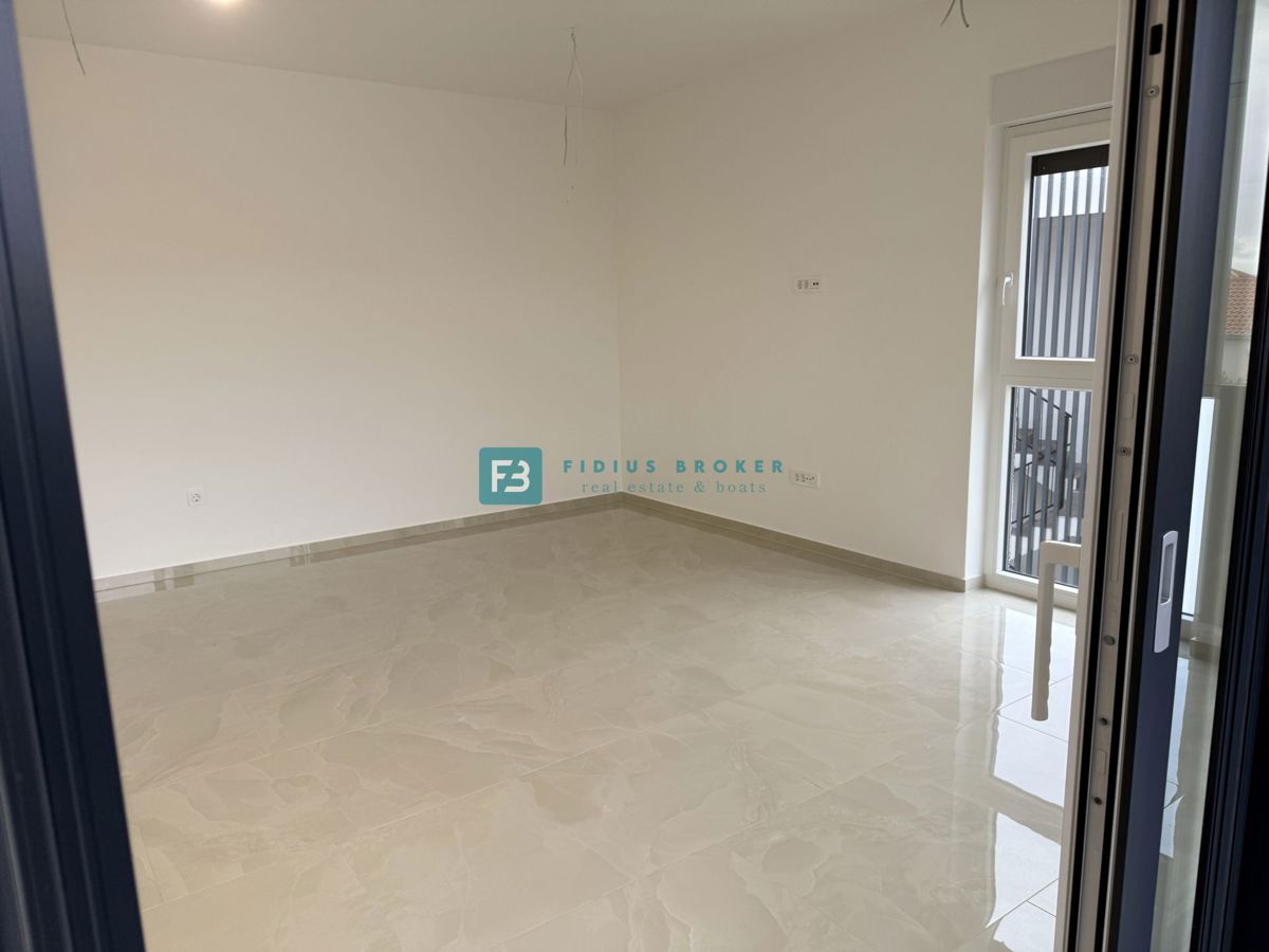 Flat For sale - ŠIBENSKO-KNINSKA VODICE