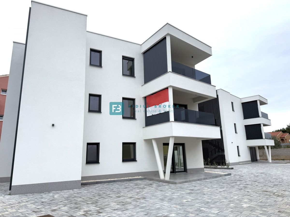 Flat For sale - ŠIBENSKO-KNINSKA VODICE