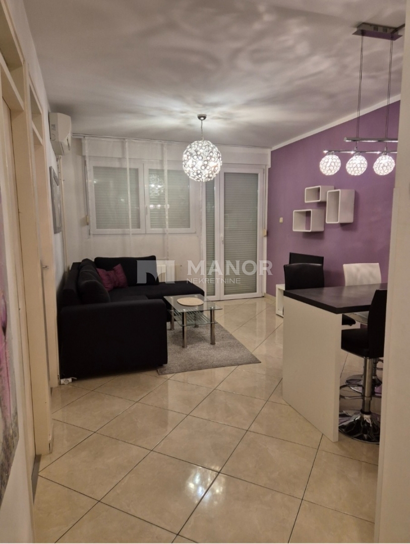 Appartement À louer - Primorsko-goranska Rijeka - foto 2/9
