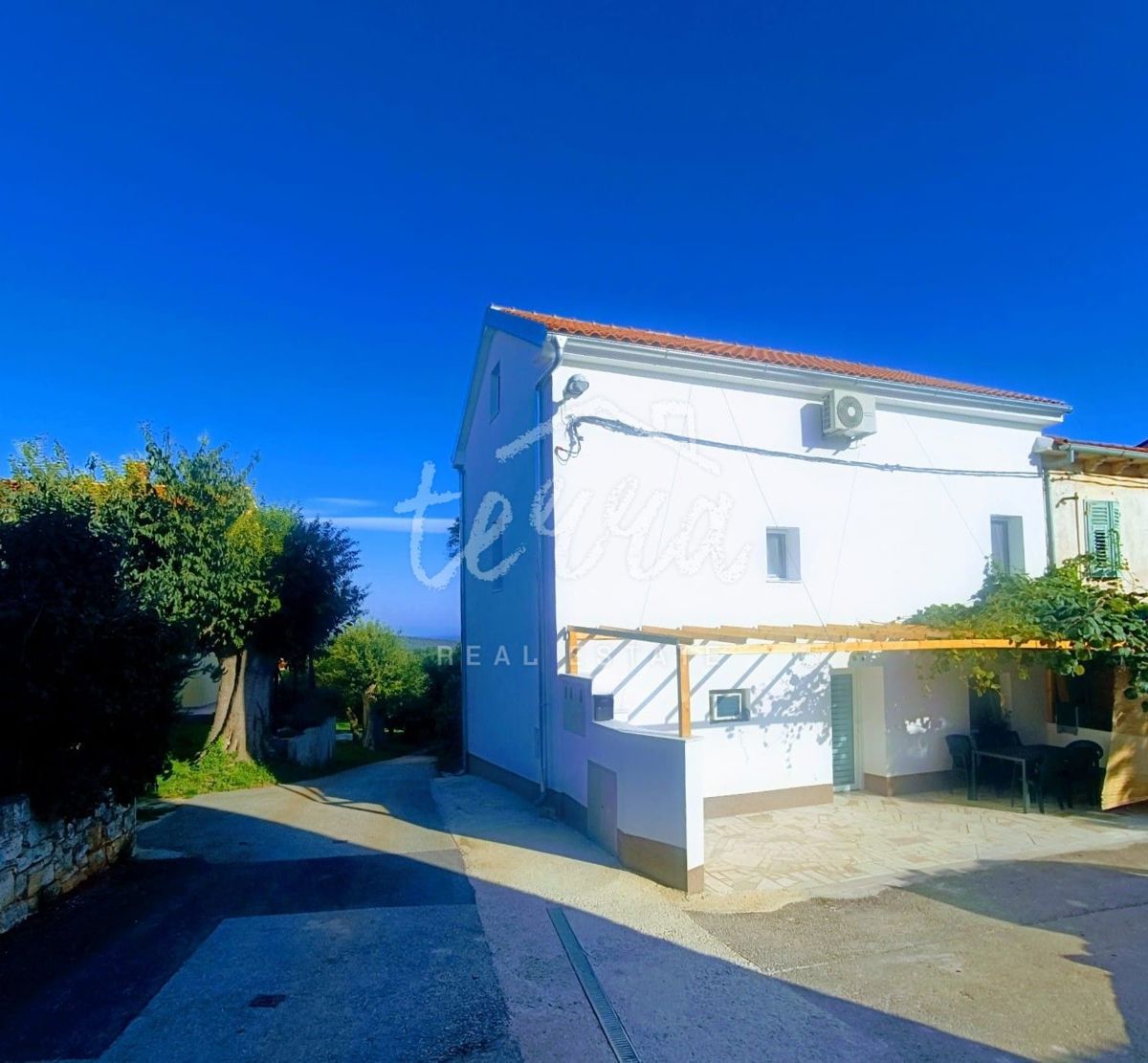 Haus Zu verkaufen - ISTARSKA LIŽNJAN
