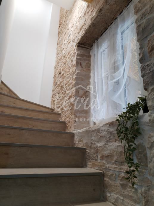 House For sale - ISTARSKA BARBAN