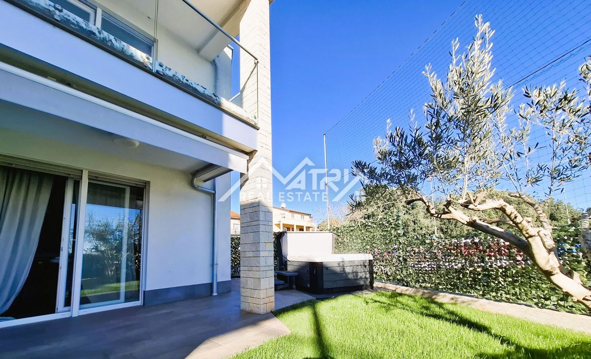 Flat For sale - Istarska Novigrad - foto 1/24