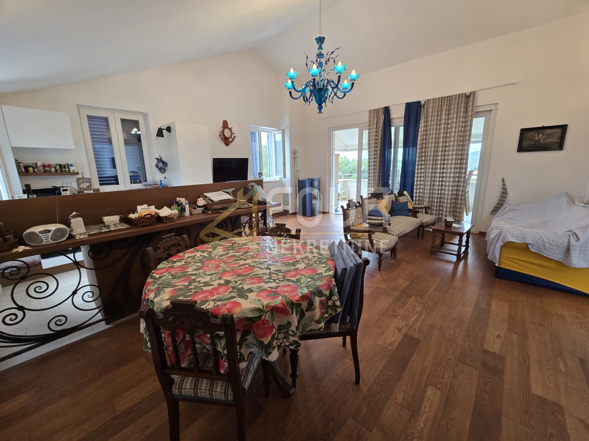 Apartment Zu verkaufen - Primorsko-goranska Cres - foto 1/10