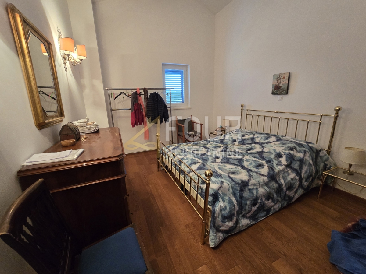 Apartment Zu verkaufen - PRIMORSKO-GORANSKA CRES