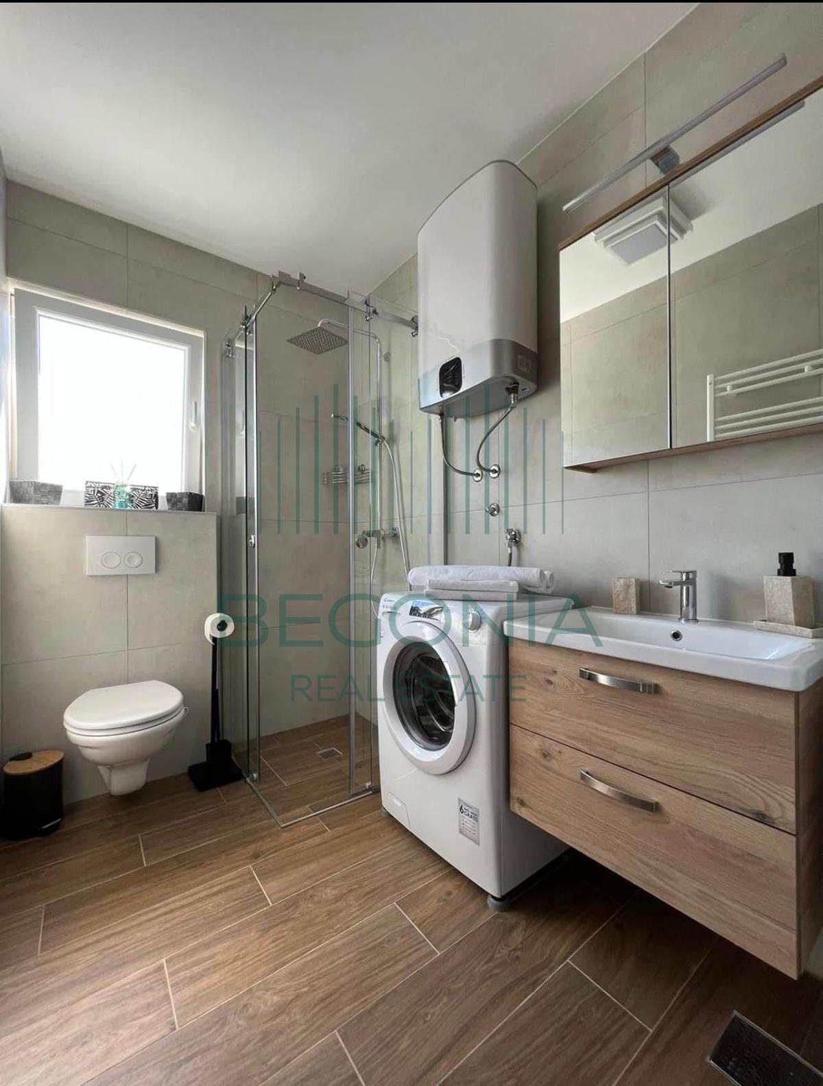 Flat For sale - ZADARSKA SUKOŠAN