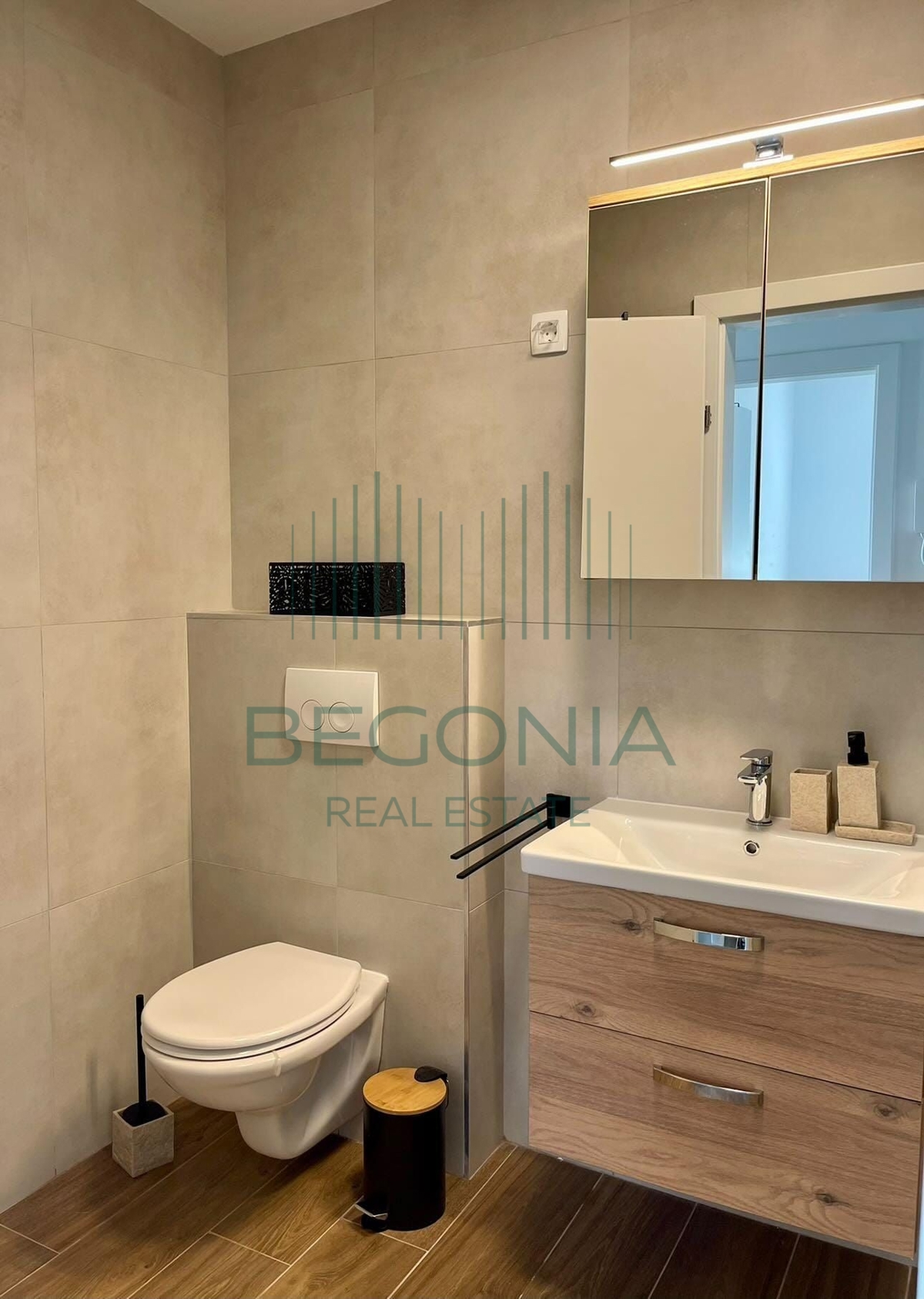 Apartmán Na predaj - ZADARSKA SUKOŠAN