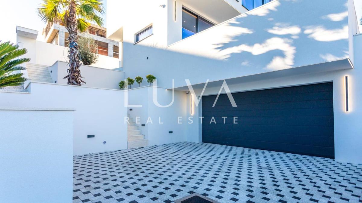 Haus Zu verkaufen - SPLITSKO-DALMATINSKA TROGIR