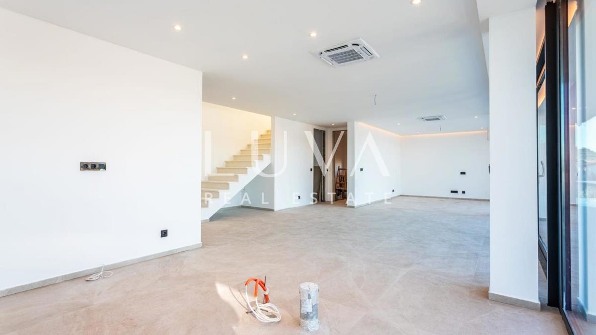 Haus Zu verkaufen - SPLITSKO-DALMATINSKA TROGIR