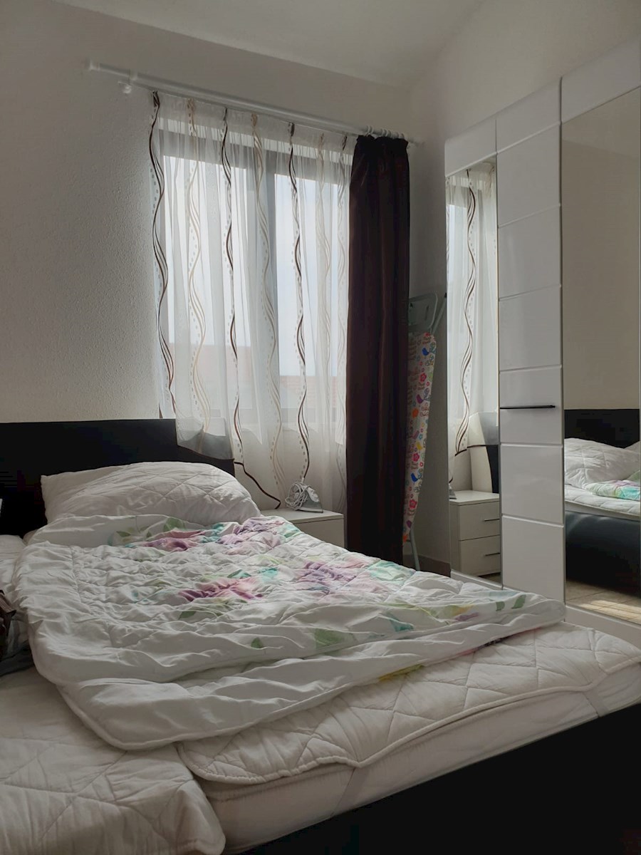 Casa In vendita - šibensko-kninska Rogoznica - foto 5/8
