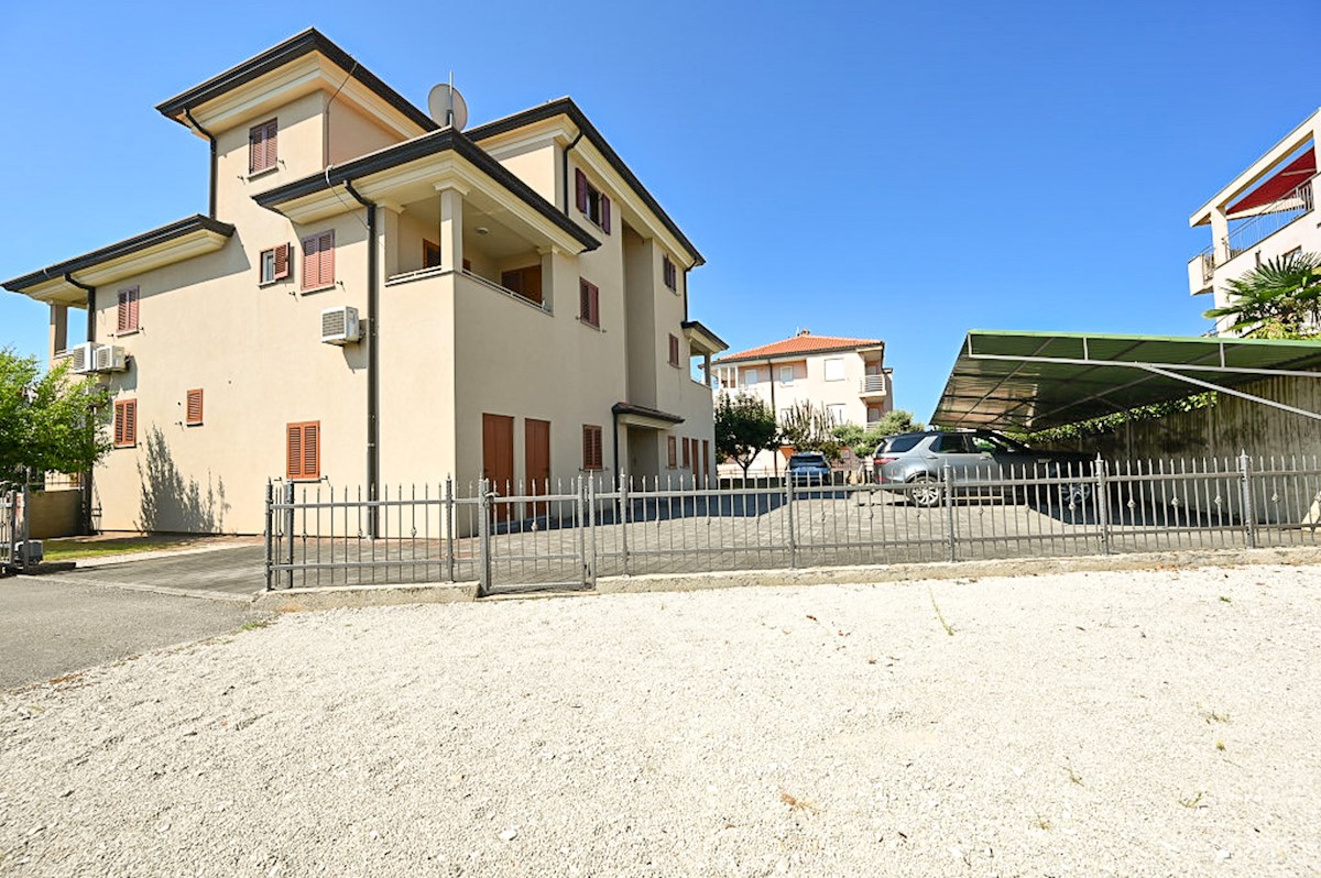 Flat For sale - ISTARSKA NOVIGRAD