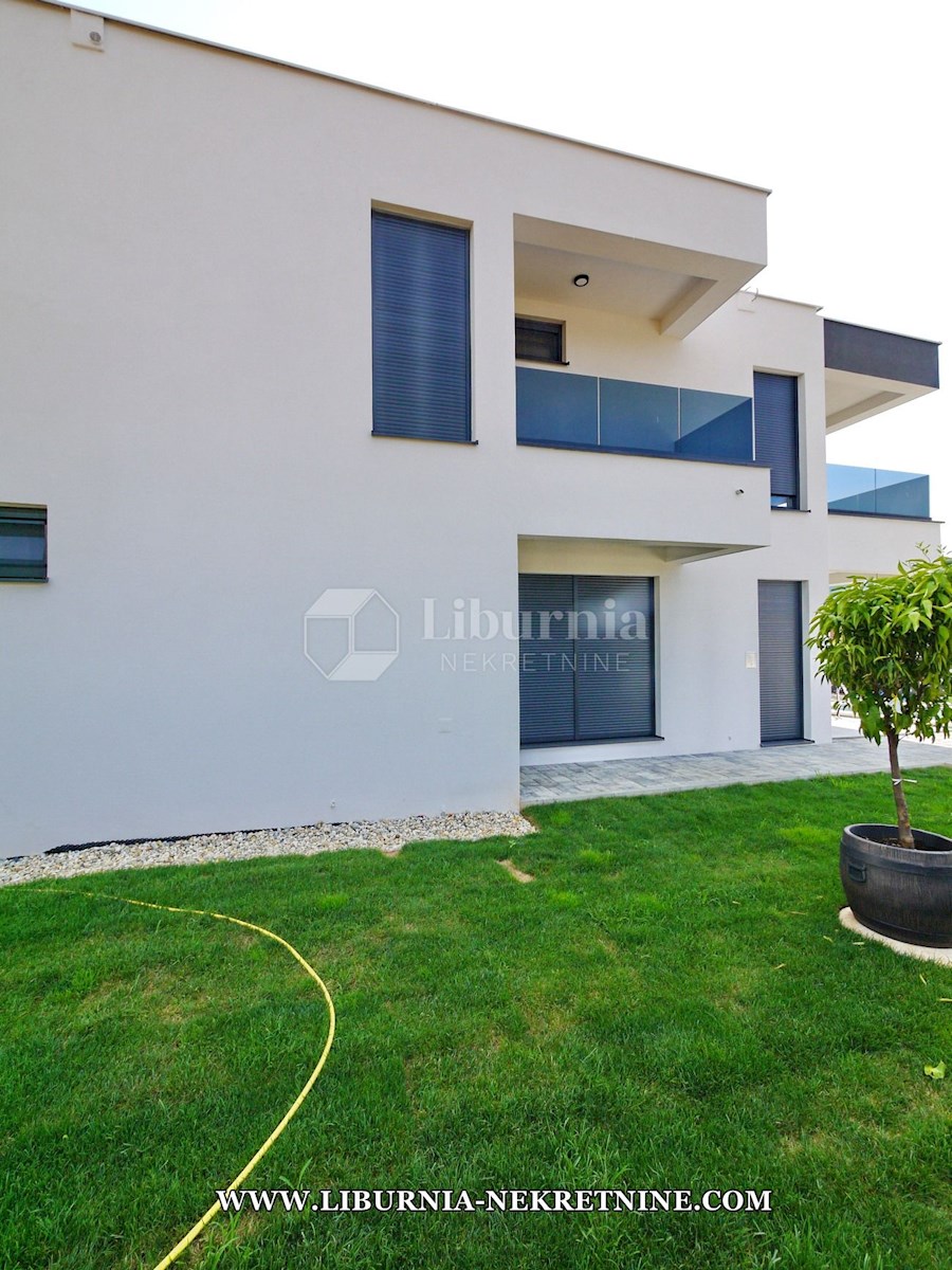 Casa In vendita - Primorsko-goranska Krk - foto 3/43