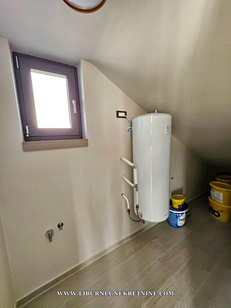 Casa In vendita - PRIMORSKO-GORANSKA KRK