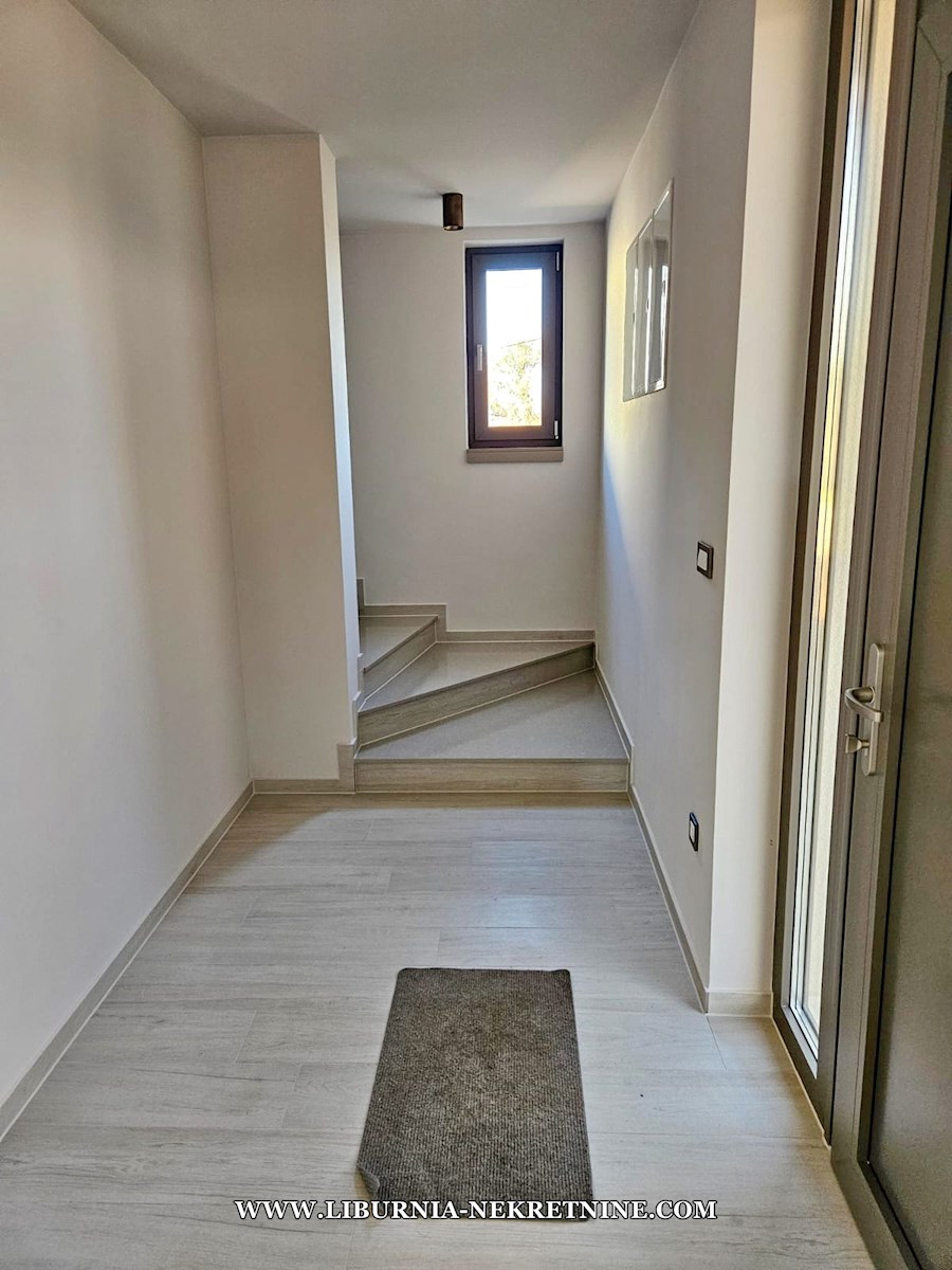 Casa In vendita - PRIMORSKO-GORANSKA KRK