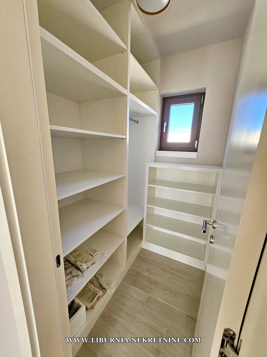 Casa In vendita - PRIMORSKO-GORANSKA KRK