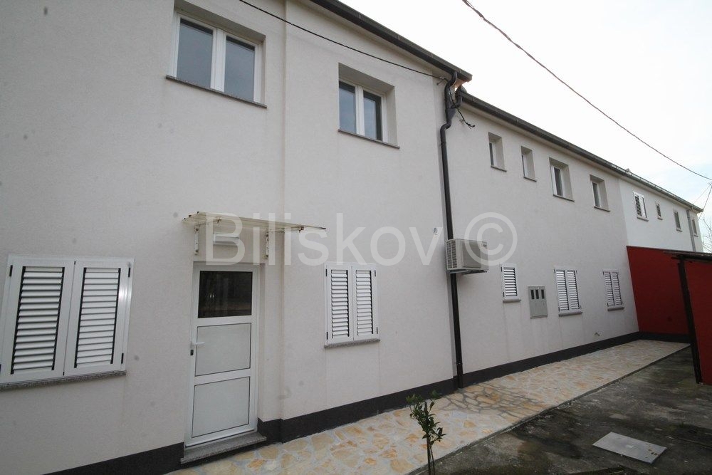 Appartement À vendre - SPLITSKO-DALMATINSKA KAŠTELA