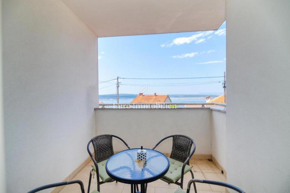 Stan Na prodaju - PRIMORSKO-GORANSKA CRIKVENICA