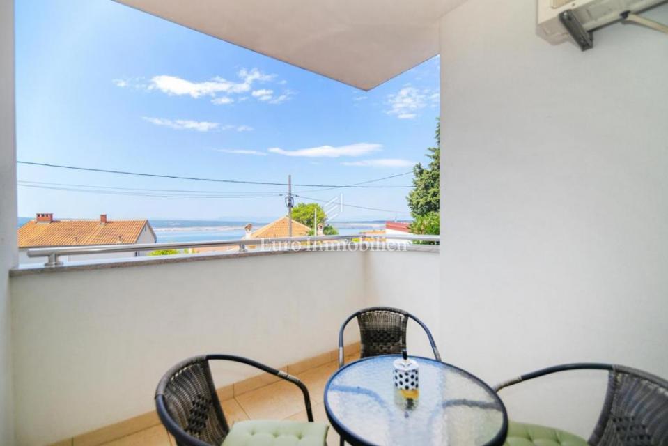 Stan Na prodaju - PRIMORSKO-GORANSKA CRIKVENICA