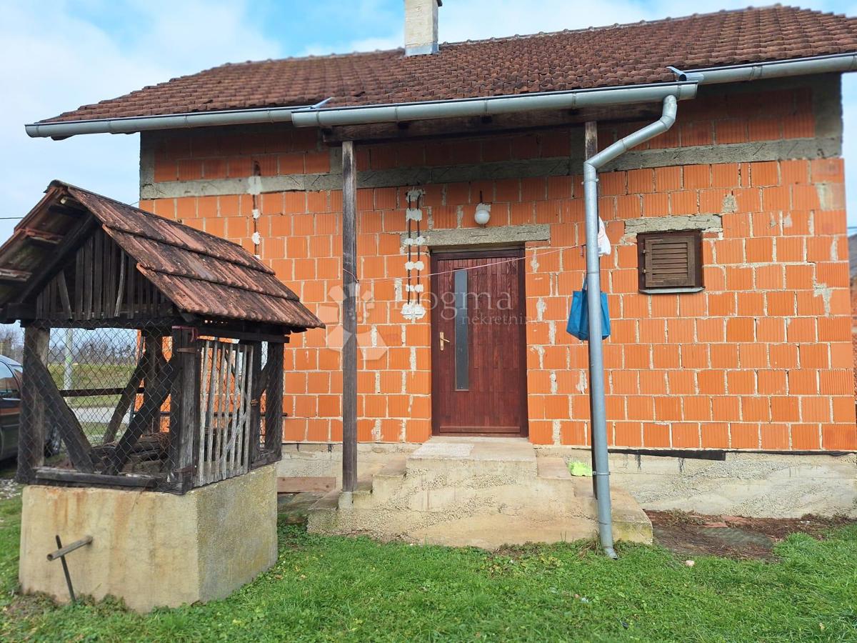 Maison À vendre - SISAČKO-MOSLAVAČKA TOPUSKO