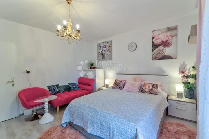 Apartment zu vermieten 99 m² – Crikvenica