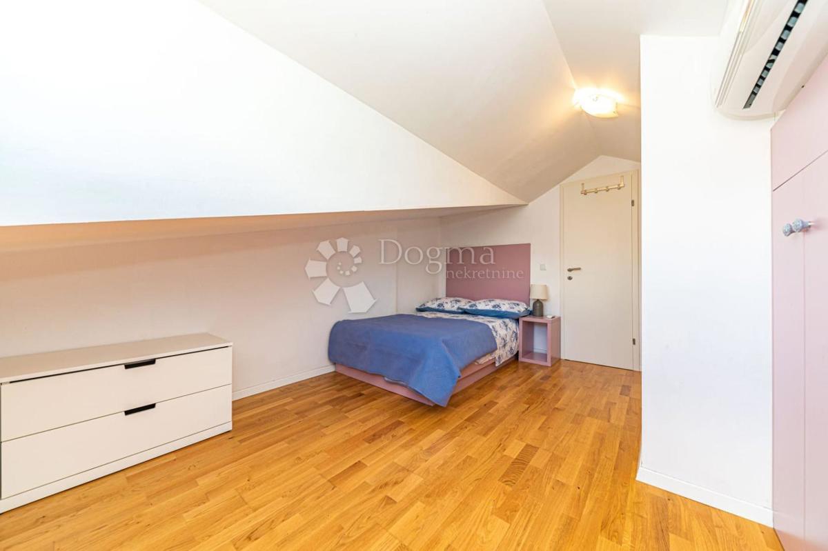 Flat For sale - SPLITSKO-DALMATINSKA SPLIT