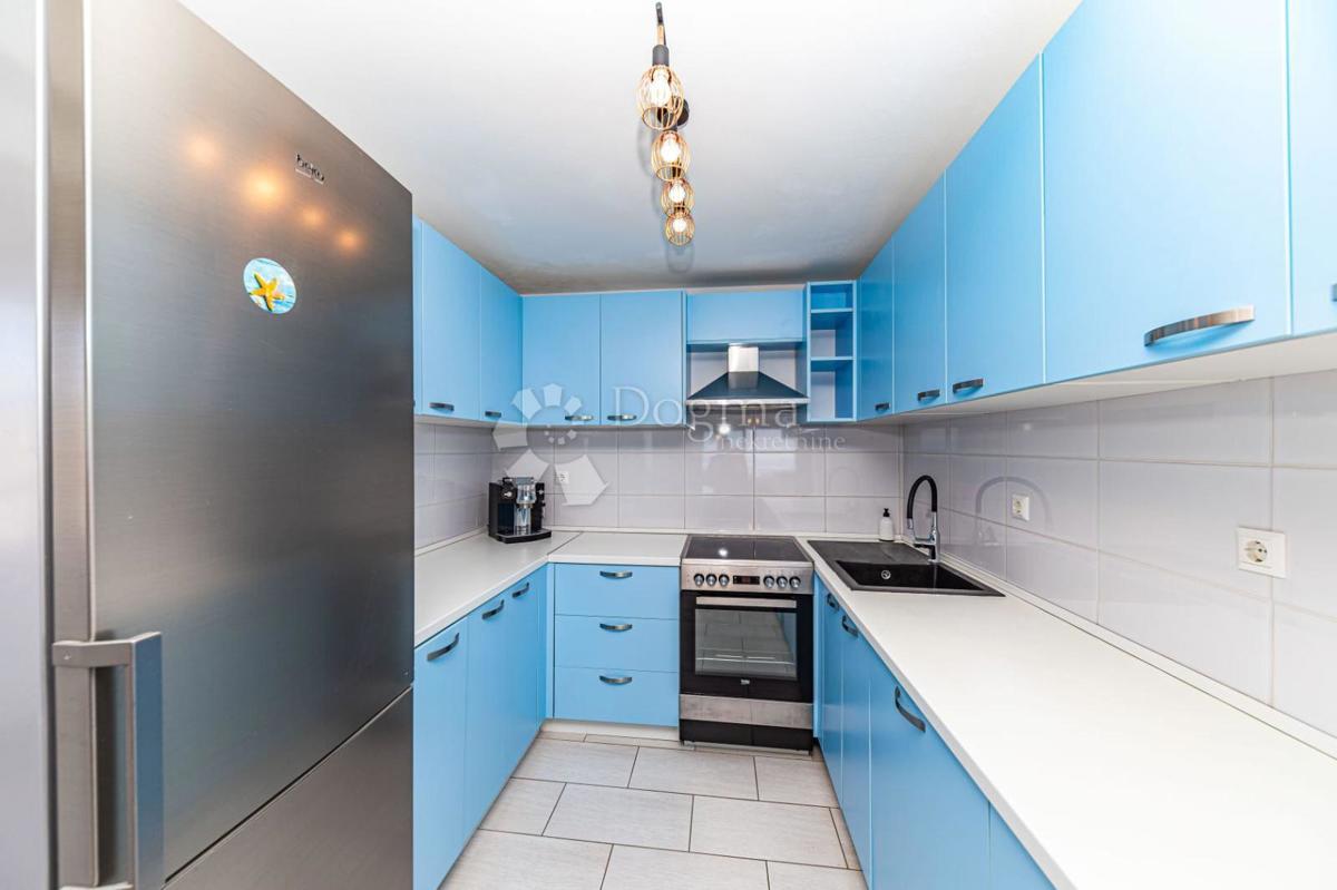 Flat For sale - SPLITSKO-DALMATINSKA SPLIT
