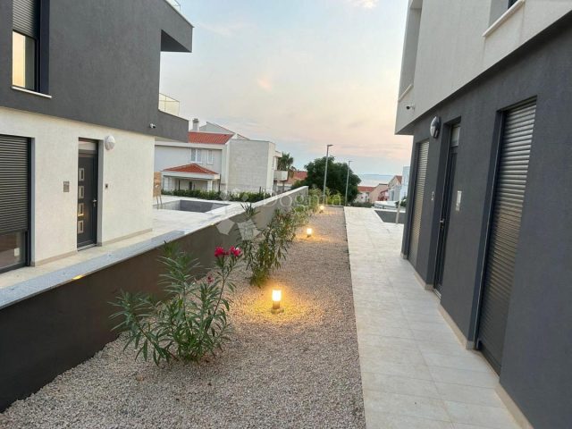 Flat For sale - Ličko-senjska Novalja - foto 2/11