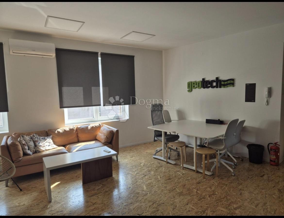 Locaux commerciaux À louer - Primorsko-goranska Rijeka - foto 2/7
