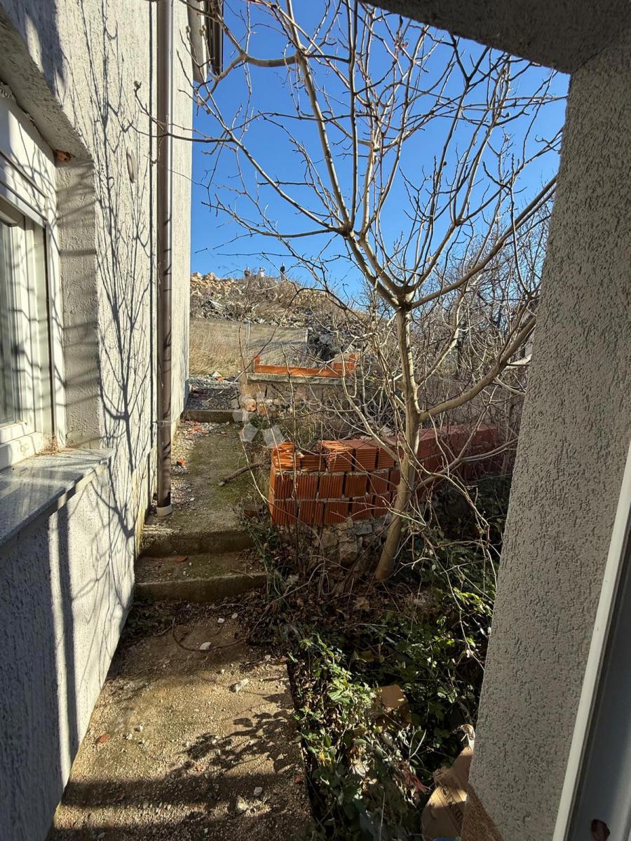 Apartmán Na prodej - LIČKO-SENJSKA KARLOBAG
