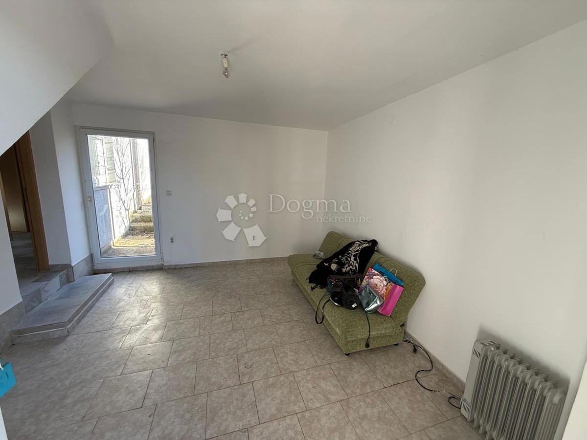 Apartmán Na prodej - LIČKO-SENJSKA KARLOBAG